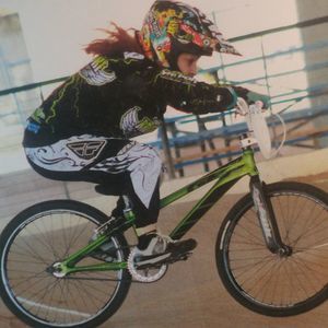 Meet your Posher, Yvette